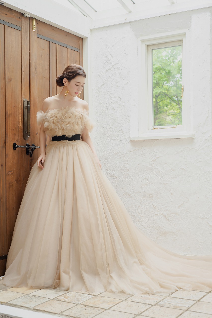 プレ花嫁様注目のペールトーンのカラードレス特集｜おすすめ情報【阪急