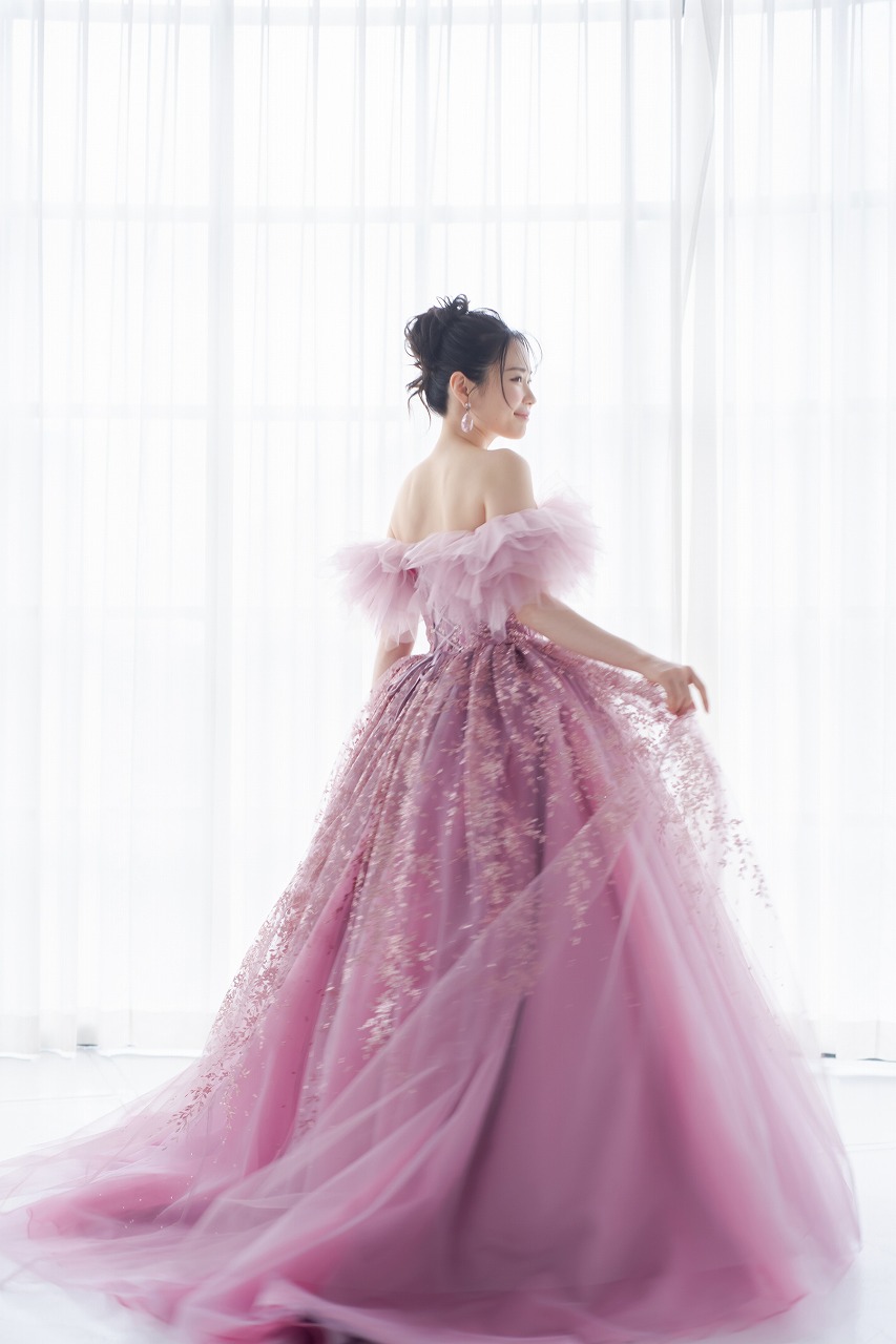 新作ドレスのご案内｜おすすめ情報【阪急ウェディングドレスサロン】公式