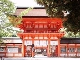 【会場レポート】和婚におすすめ「下鴨神社」での結婚式